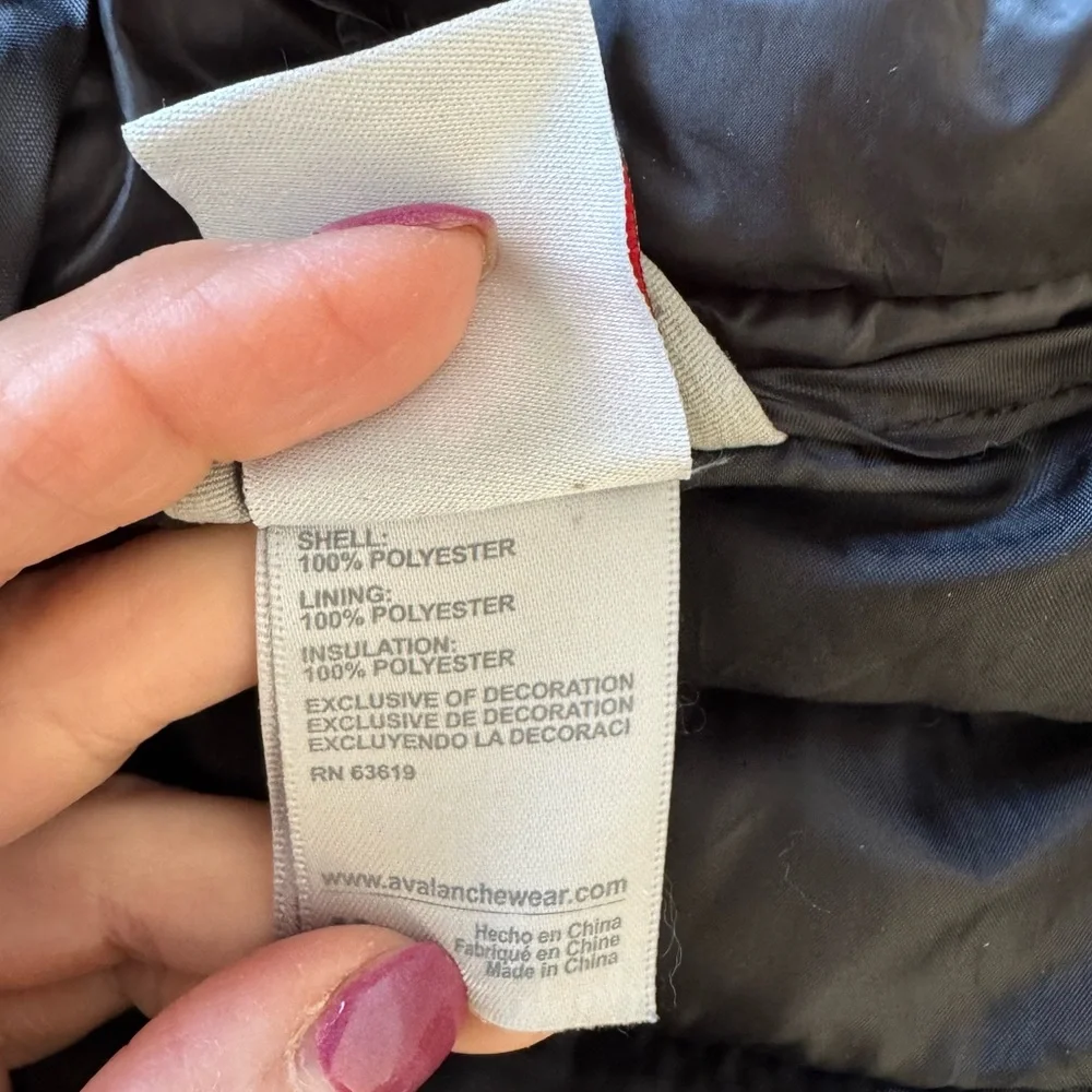 Avalanche Men’s Black Puffer Jacket Zip Up size medium Lightweight - Picture 11 of 13